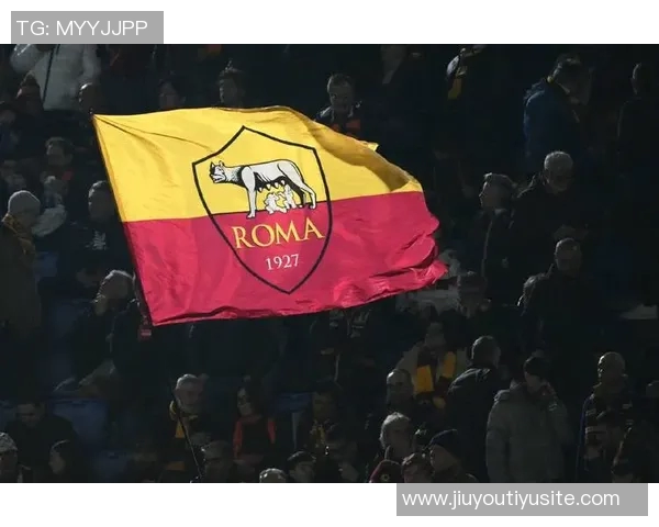 韦斯利凭借制胜进球荣膺罗马对科莫比赛最佳球员称号